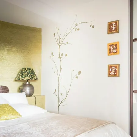 Holiday home Japanese-inspired Facing Pic Saint-loup Saint-Clement-de-Riviere
